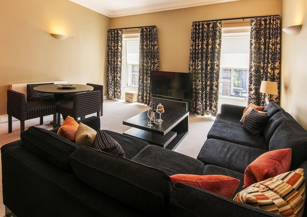 The Chester Aparthotel